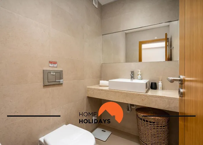 #249 Luxury Oceanfront Apartamento