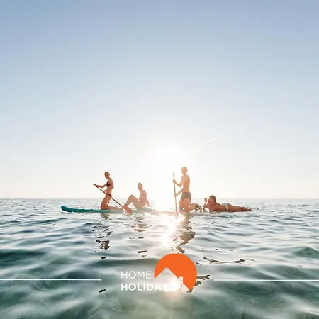 #249 Sapphire Shoreline By Holidays